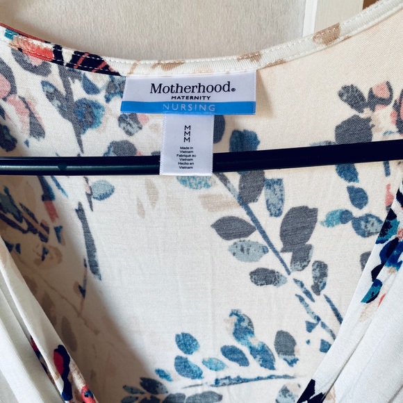 Motherhood floral dress. - Picture 3 of 3